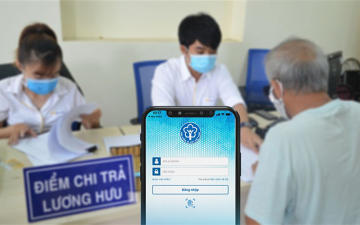 Lùi lịch chi trả lương hưu tháng 5