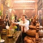 Chủ tịch Quốc hội dâng hương, tặng quà người có công tại An Giang