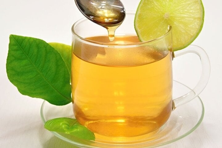 Thức uống giải độc hỗ trợ trị mụn- Ảnh 1.