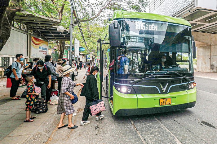 Hà Nội miễn phí vé đi xe buýt, metro dịp nghỉ lễ Giỗ Tổ và 30/4-1/5- Ảnh 2.