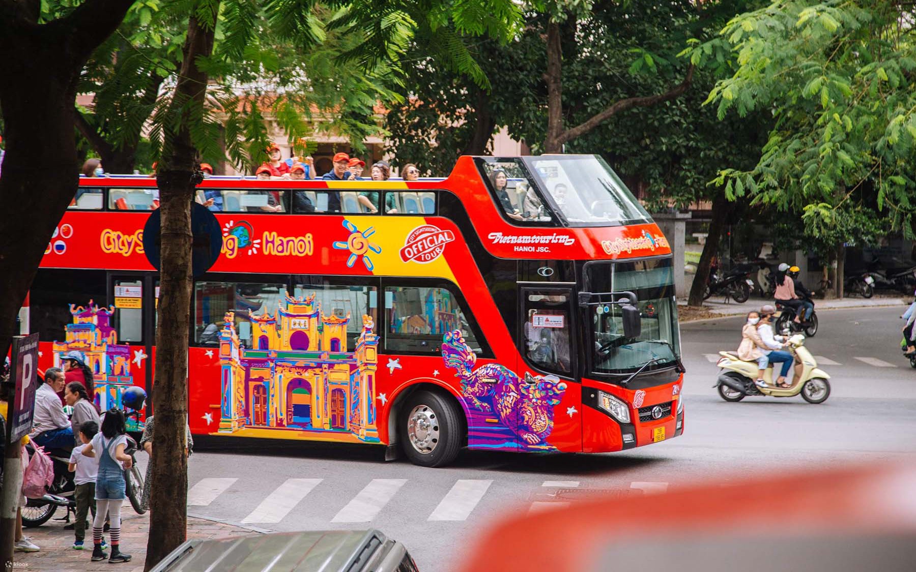 Cập nhật tình hình bến xe Hà Nội trước kỳ nghỉ lễ Giỗ Tổ Hùng Vương- Ảnh 1.