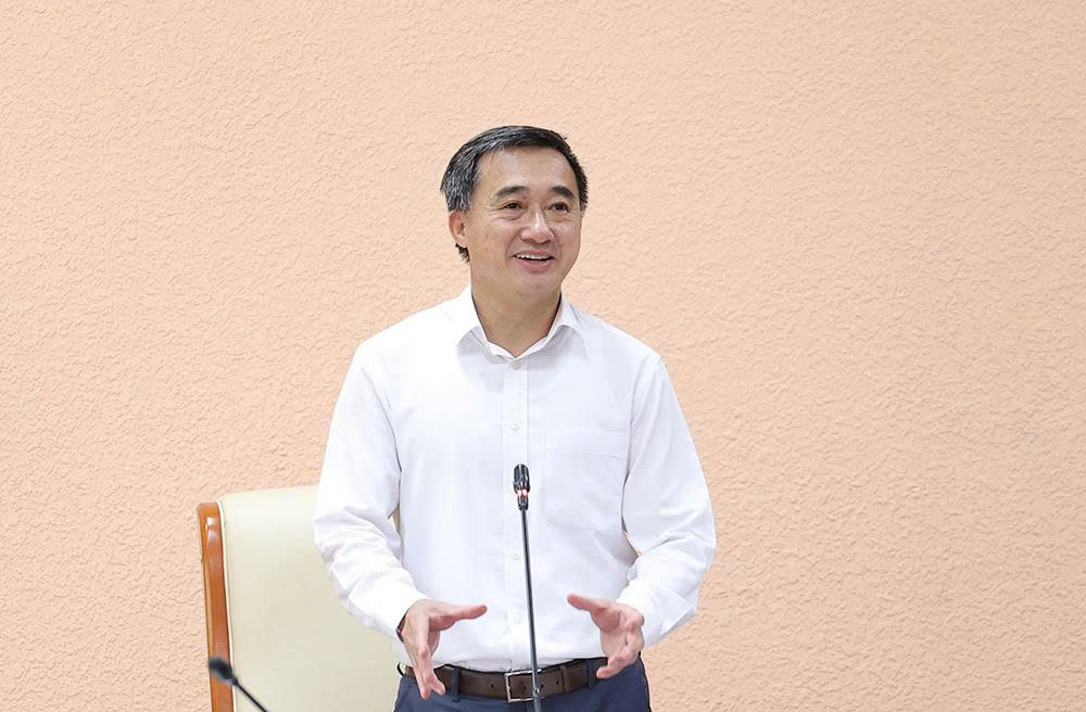 Xây dựng trung tâm y tế chuyên sâu phải có điểm nhấn, 'giữ chân' người Việt không ra nước ngoài điều trị- Ảnh 1.