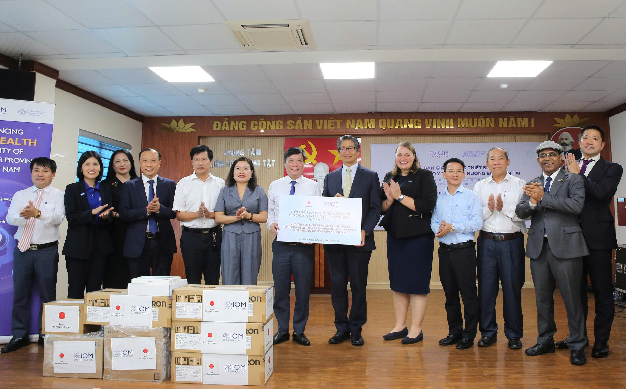 Hà Tĩnh tiếp nhận nguồn viện trợ y tế 2,28 tỷ đồng- Ảnh 2.