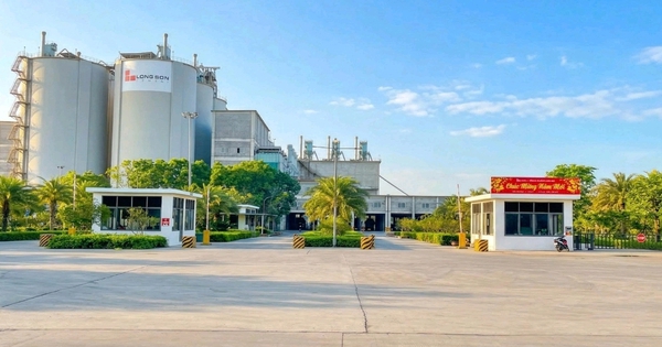 Công ty xi măng Long Sơn chào mừng ngày Giải phóng miền Nam 30/4 và Quốc tế lao động