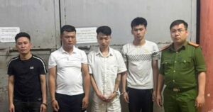 Truy bắt nhóm đối tượng cướp vàng của người nước ngoài