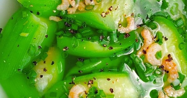 Canh mướp nấu tôm: Món ăn thanh nhiệt, bổ khí huyết ngày hè