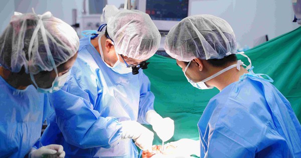 Vinmec phẫu thuật thành công, cứu sống bệnh nhi 48 ngày tuổi mắc teo đường mật bẩm sinh