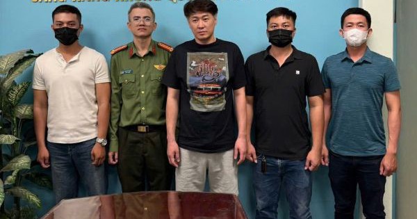 Đà Nẵng: Bắt giữ và bàn giao đối tượng truy nã đỏ quốc tế cho phía Hàn Quốc