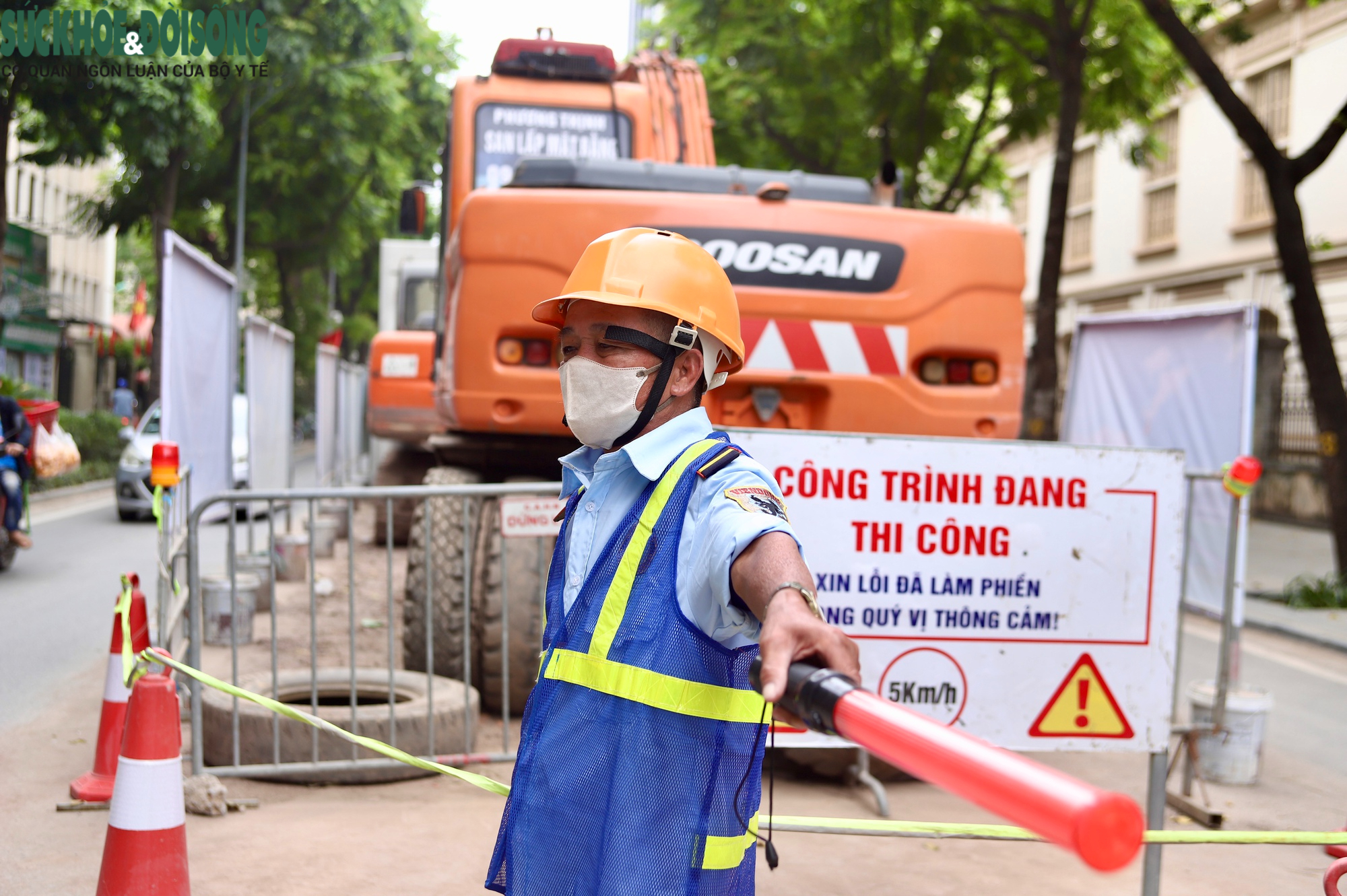 Công trường Hà Nội chuyển biến ra sao sau phản ánh?- Ảnh 4.