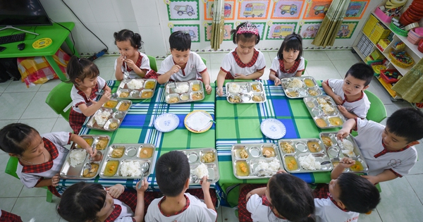 Dinh dưỡng giúp học sinh tăng sức đề kháng mùa nắng nóng