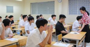 Hà Nội chi 230 tỷ đồng tổ chức các kỳ thi phổ thông, không thu phí người học