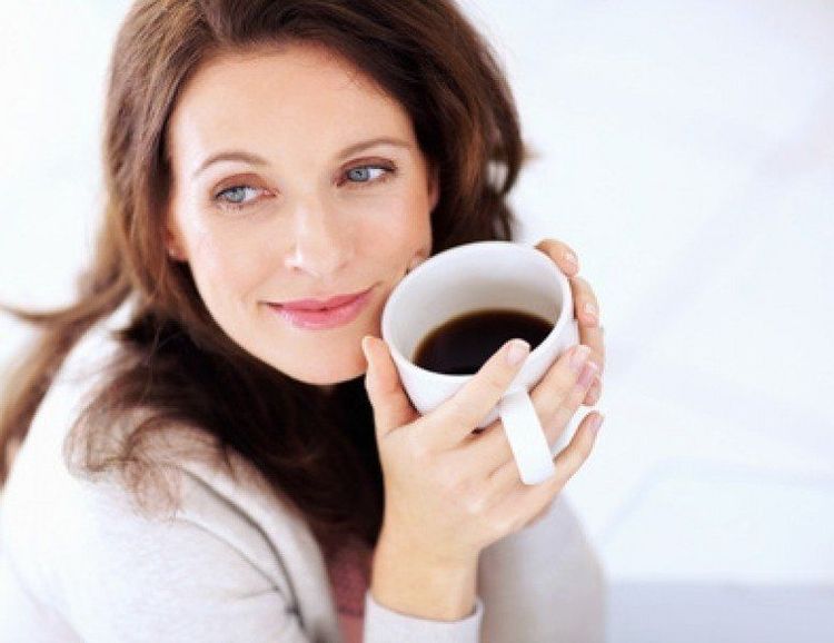 Người trên 50 tuổi nên uống bao nhiêu cà phê mỗi sáng là tốt nhất?- Ảnh 1. Người trên 50 tuổi nên uống bao nhiêu cà phê mỗi sáng là tốt nhất?- Ảnh 1.