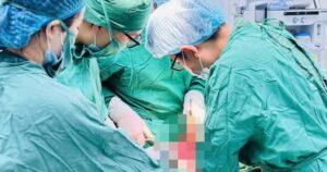 Nổ bình ga mini, người đàn ông suýt mất mạng
