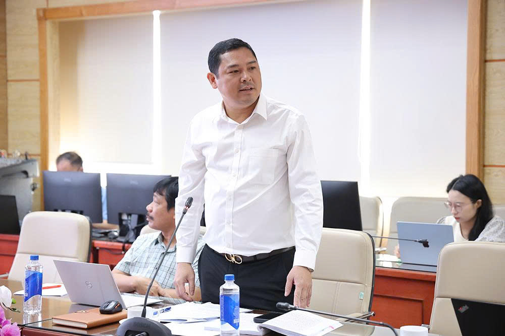 Xây dựng Nghị định mới về khám chữa bệnh phải tháo gỡ vướng mắc, không phát sinh thêm thủ tục- Ảnh 7. Xây dựng Nghị định mới về khám chữa bệnh phải tháo gỡ vướng mắc, không phát sinh thêm thủ tục- Ảnh 7.
