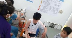 Chó nghi lên cơn dại cắn 6 người liên tiếp, một nạn nhân lộ xương