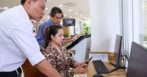 Công chức xin thôi việc theo nguyện vọng được hưởng chế độ gì?