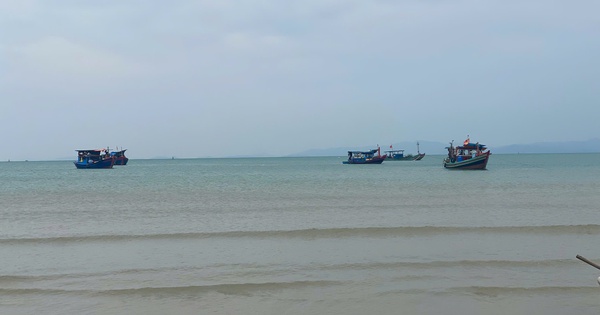 Cứu kịp thời 4 ngư dân gặp nạn trên vùng biển Cô Tô