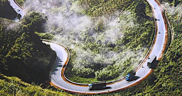 CSGT khuyến cáo gì khi các tài xế di chuyển qua đèo Phượng Hoàng?
