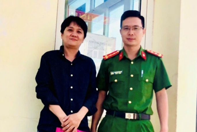 Chuyển khoản nhầm gần 170 triệu đồng, hai người dân được công an hỗ trợ nhận lại- Ảnh 1.