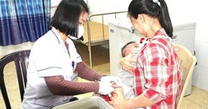Hà Tĩnh giữ vững ‘lá chắn miễn dịch’ từ những mũi tiêm