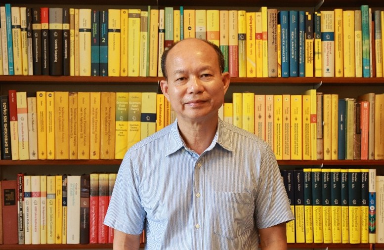 GS Hoàng Xuân Phú được bầu là Viện sĩ của Viện Hàn lâm Châu Âu- Ảnh 1.