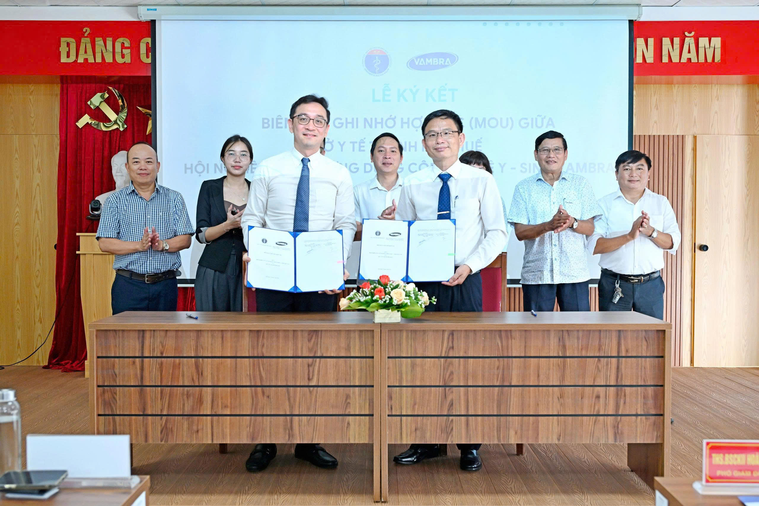 Huế đẩy mạnh ứng dụng AI trong y tế, hình thành tư duy làm việc số- Ảnh 1. Huế đẩy mạnh ứng dụng AI trong y tế, hình thành tư duy làm việc số- Ảnh 1.