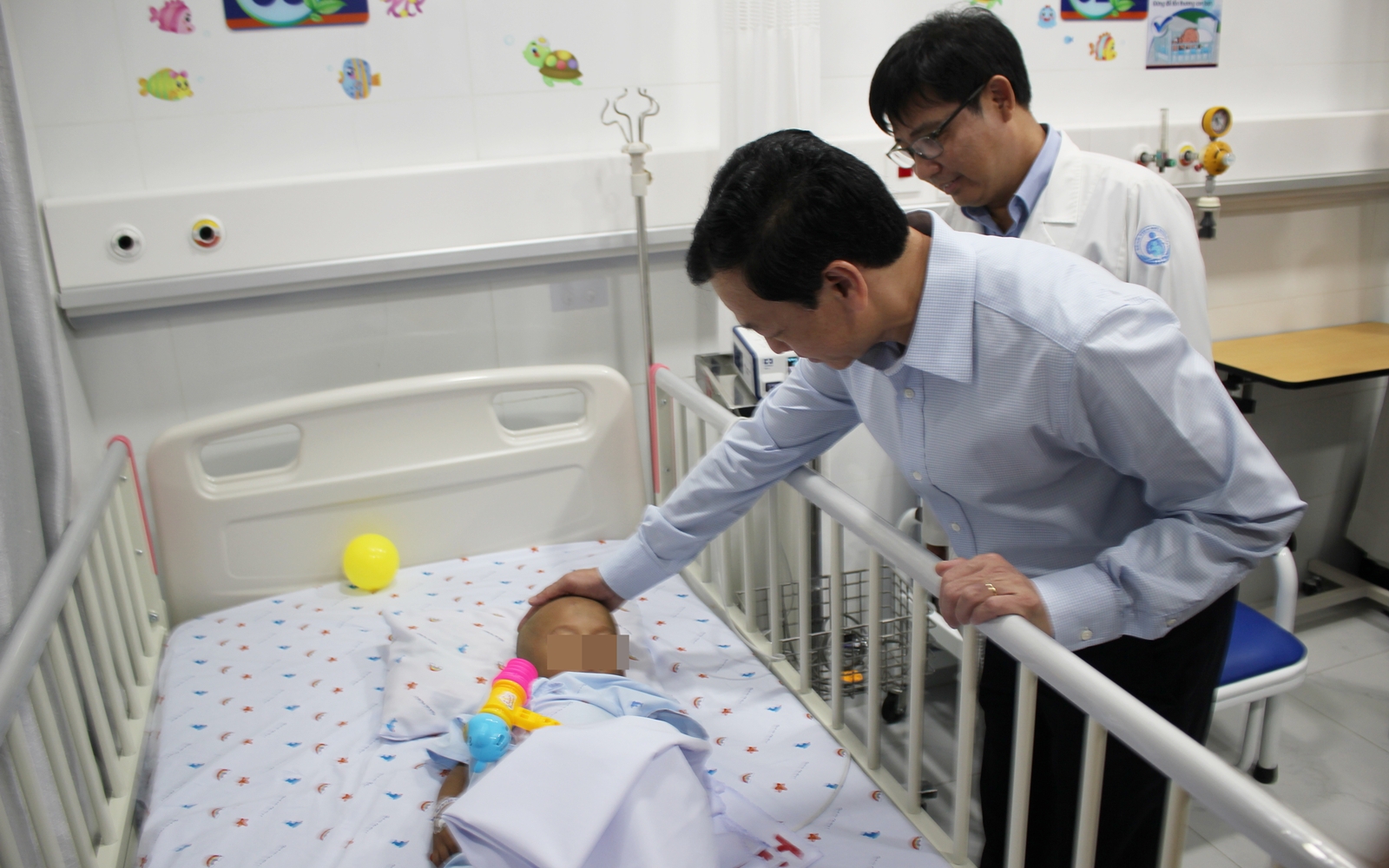 Thứ trưởng Bộ Y tế Nguyễn Tri Thức: