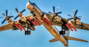 Oanh tạc cơ hạt nhân Tu-95 Nga bị tiêm kích NATO áp sát khi bay qua biển Na Uy