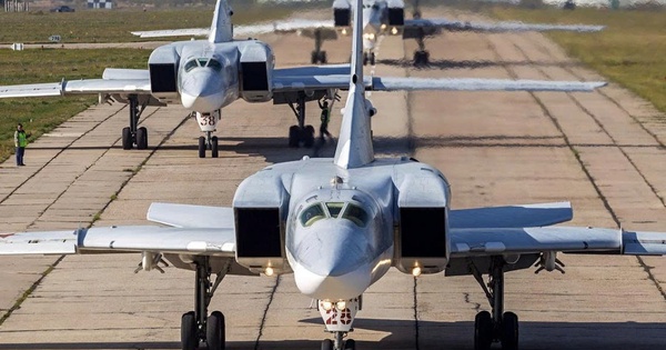 Nga chỉ còn khoảng 30 ‘sát thủ tàu sân bay’ Tu-22M3 và không thể sản xuất thêm