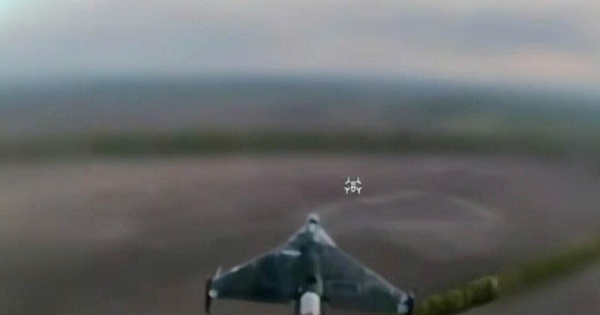 UAV phản lực Geran-4 của Nga vừa xuất hiện đã bị Ukraine bắn rơi