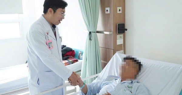 Người đàn ông bị biến dạng dương vật nghiêm trọng do tự ý bơm silicon tăng kích thước