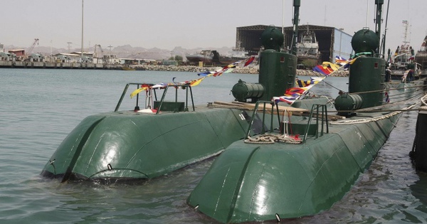 Iran triển khai ‘sát thủ dưới nước’ gốc Triều Tiên ở eo biển Hormuz