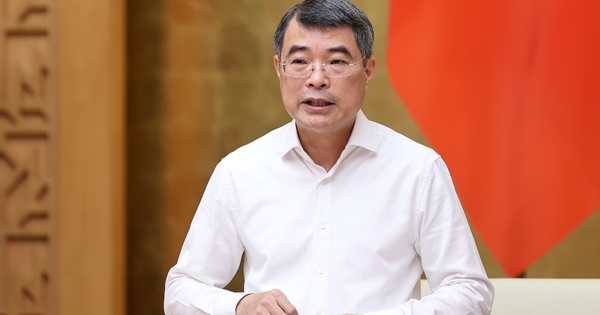 Thủ tướng: Không chỉ khám sức khỏe, cần bảo đảm điều trị sau phát hiện bệnh