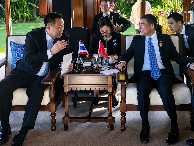 Thủ tướng Lê Minh Hưng đề nghị Thái Lan nghiên cứu gỡ rào cản kỹ thuật cho hàng hóa Việt- Ảnh 1. Thủ tướng Lê Minh Hưng đề nghị Thái Lan nghiên cứu gỡ rào cản kỹ thuật cho hàng hóa Việt- Ảnh 1.