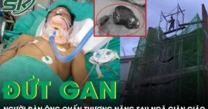 Người đàn ông đứt gan, tràn máu màng phổi sau khi ngã giàn giáo
