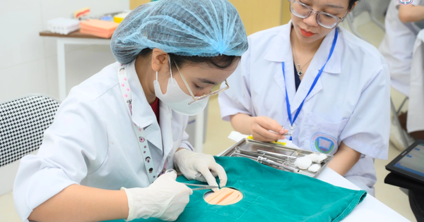 Đại học Y Hà Nội lý giải việc tăng chỉ tiêu Y khoa và đổi mới tổ hợp xét tuyển