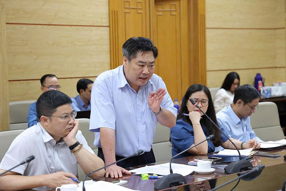 Lãnh đạo các đơn vị của Bộ Y tế chịu trách nhiệm về tiến độ, chất lượng các nhiệm vụ chuyển đổi số- Ảnh 6.
