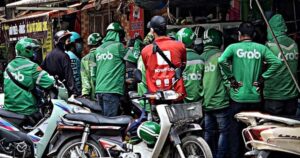 Từ 1/7/2026, shipper chạy xe xăng, xe ôm công nghệ cần lưu ý điều này