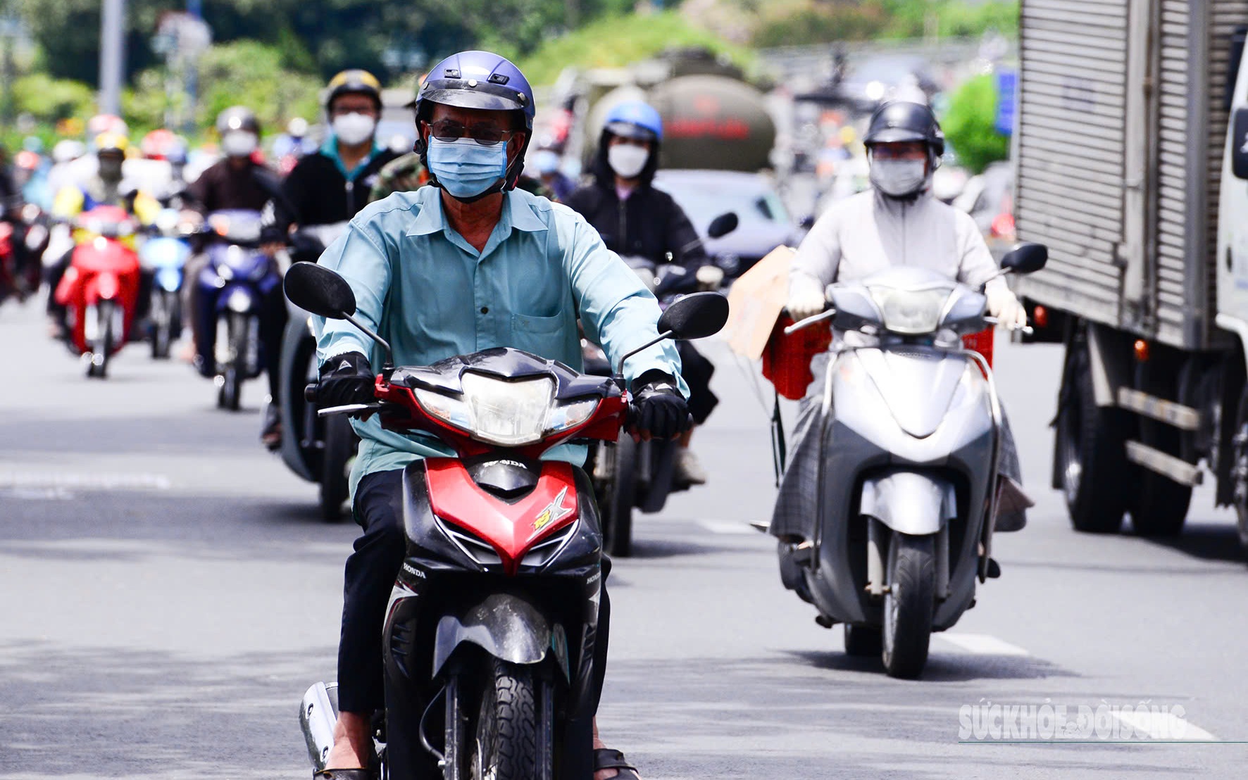 Khi nào miền Bắc có mưa giải nhiệt nắng nóng?