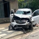 Ô tô tông xe máy, hai vợ chồng thương vong