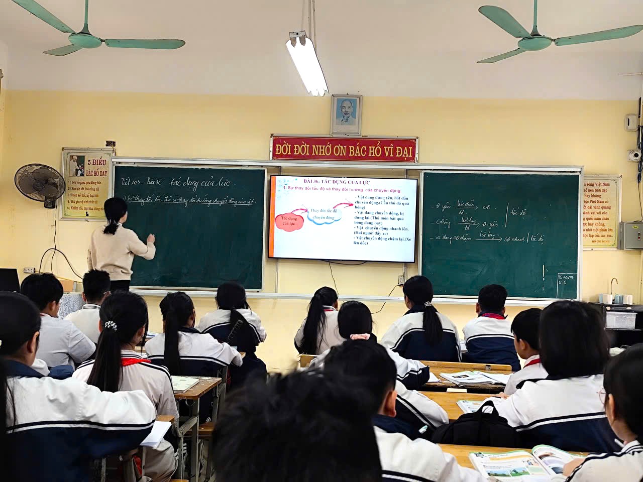 Sở GD&ĐT Hà Nội yêu cầu rà soát, chi trả quyền lợi cho giáo viên dạy trẻ khuyết tật- Ảnh 3.