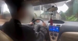 Chưa có bằng lái đã cầm vô lăng, nam sinh lớp 12 khiến chủ xe nộp phạt 30 triệu đồng