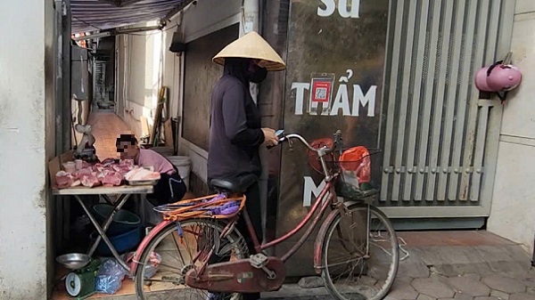 Ra quân duy trì trật tự đô thị: Đường thông hè thoáng, người dân tự giác chấp hành- Ảnh 4.