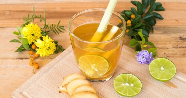 Người bệnh trào ngược dạ dày có nên uống chanh mật ong không?