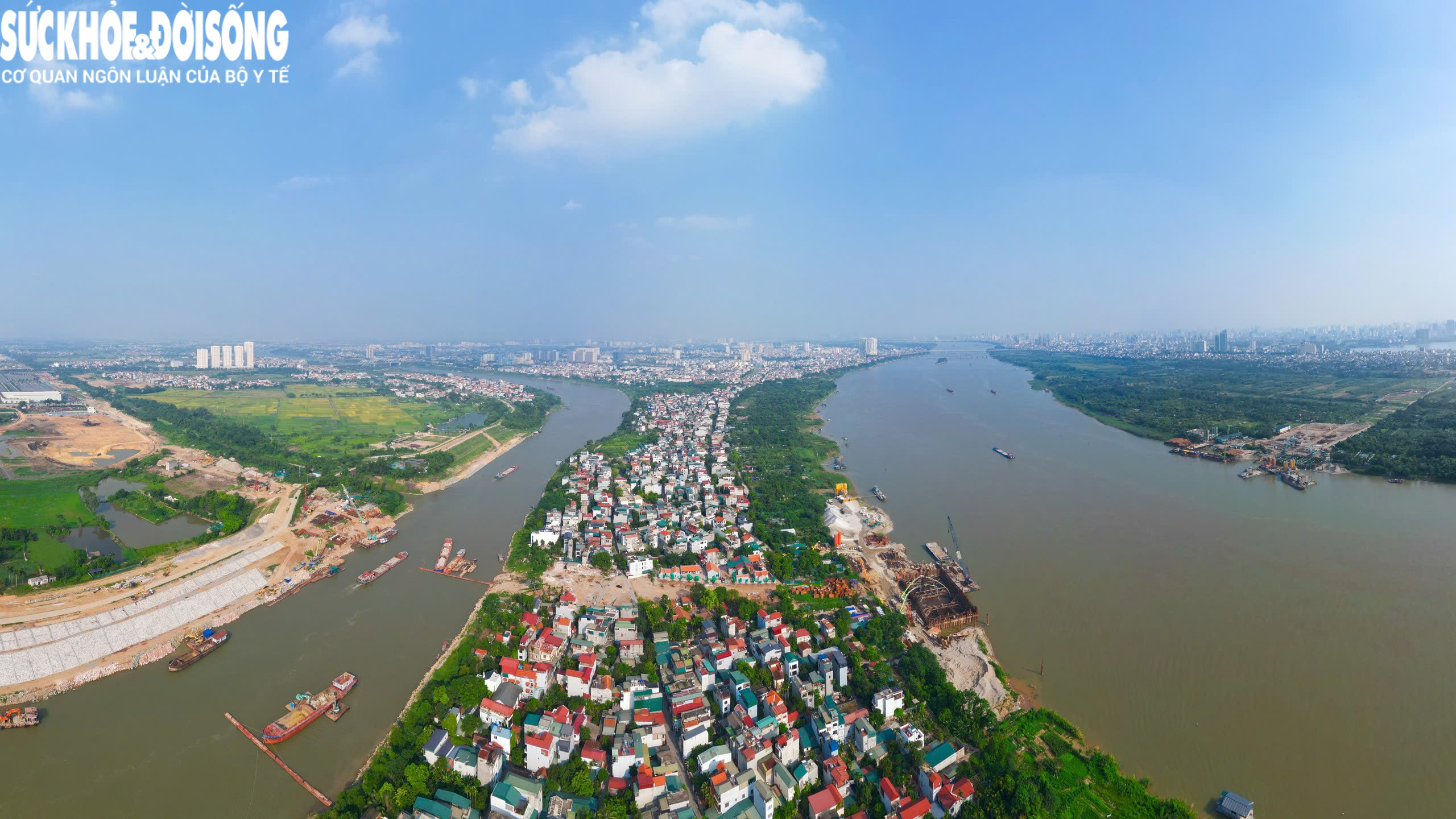 Phá dỡ loạt công trình tại phường Hồng Hà phục vụ thi công cầu Tứ Liên - Ảnh 3.