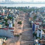 Phá dỡ loạt công trình tại phường Hồng Hà phục vụ thi công cầu Tứ Liên