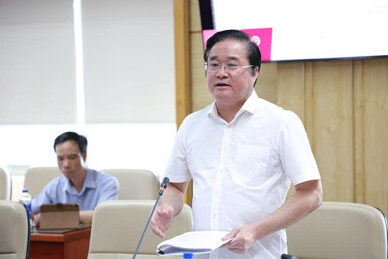 Bộ trưởng Đào Hồng Lan: Triển khai hiệu quả, đồng bộ khám sức khỏe định kỳ, bảo đảm quyền lợi cho người dân- Ảnh 2. Bộ trưởng Đào Hồng Lan: Triển khai hiệu quả, đồng bộ khám sức khỏe định kỳ, bảo đảm quyền lợi cho người dân- Ảnh 2.