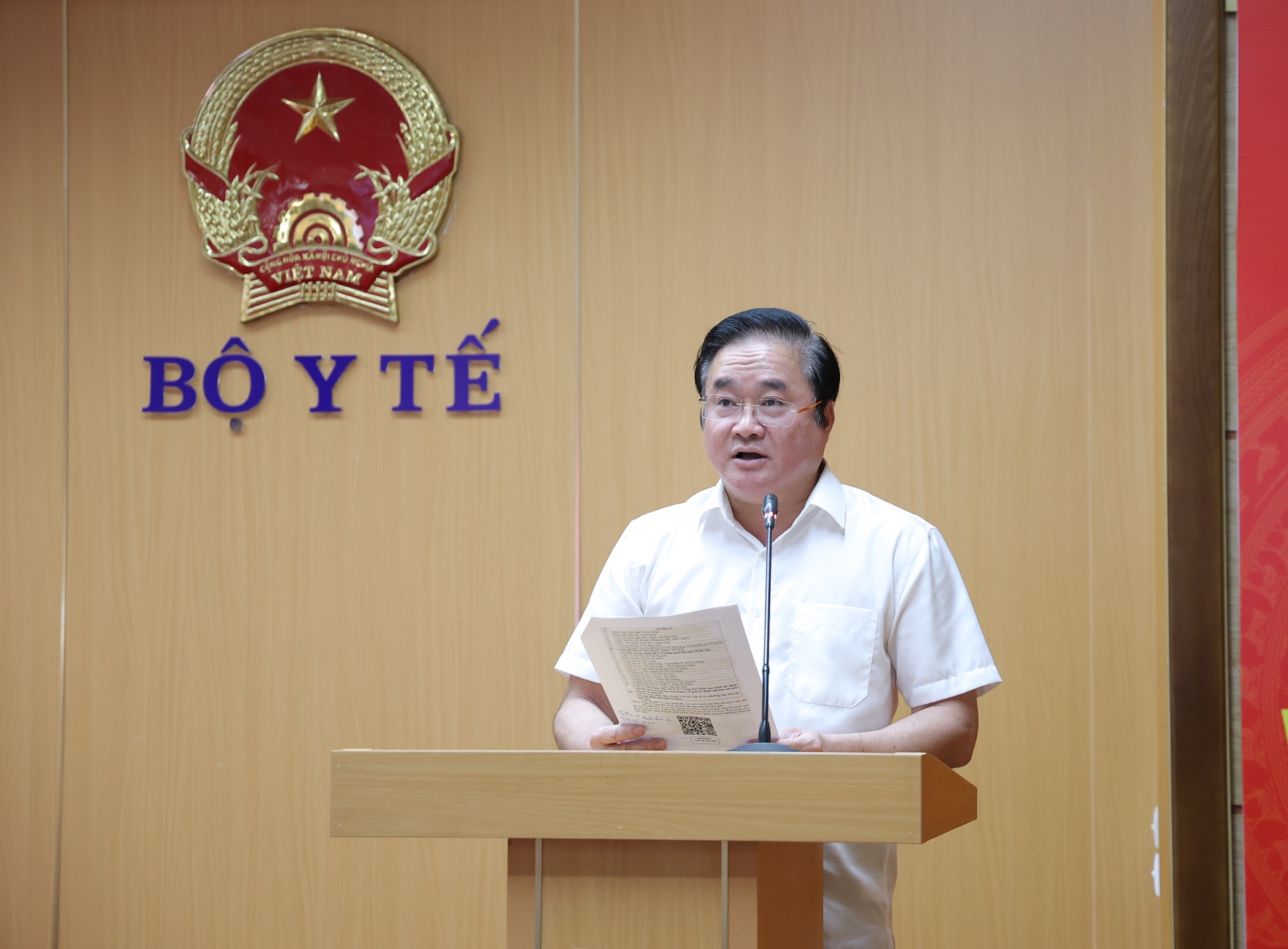 Bộ Y tế hướng dẫn triển khai Luật Phòng bệnh: Đẩy nhanh khám sức khỏe định kỳ, tăng đầu tư y tế dự phòng- Ảnh 2.