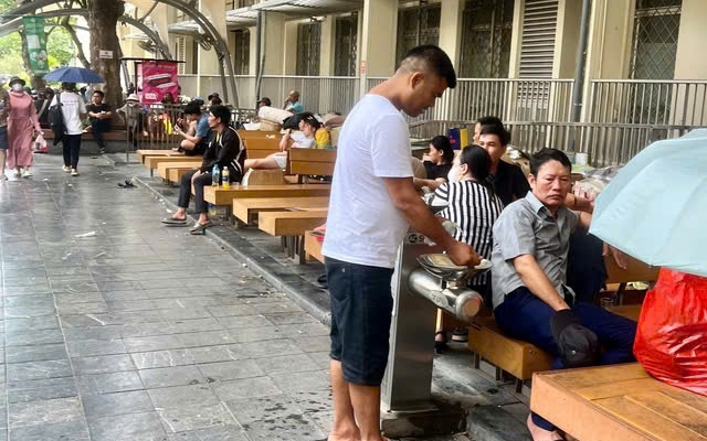Các cơ sở y tế Thanh Hóa triển khai giải pháp chống nóng cho người bệnh