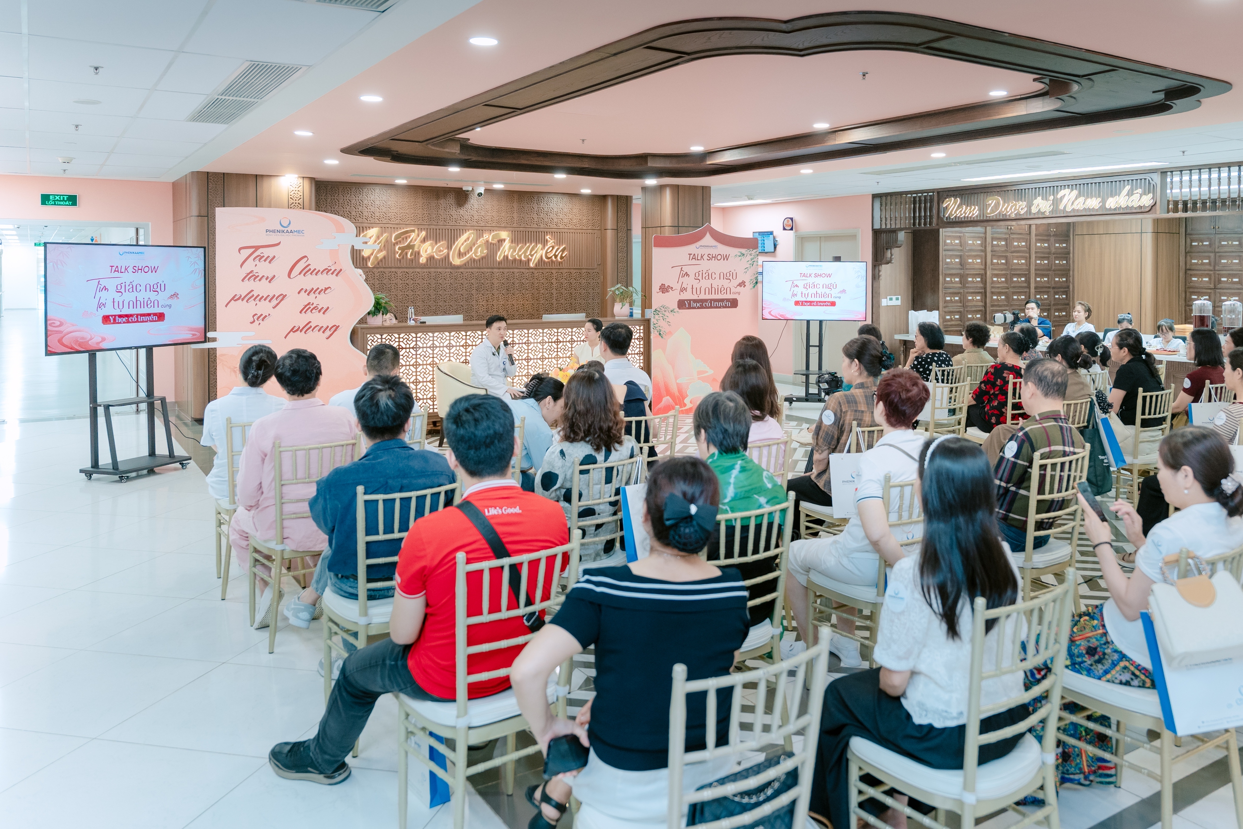 Talkshow 'Tìm lại giấc ngủ tự nhiên': khi người mất ngủ được lắng nghe và thấu hiểu- Ảnh 1.